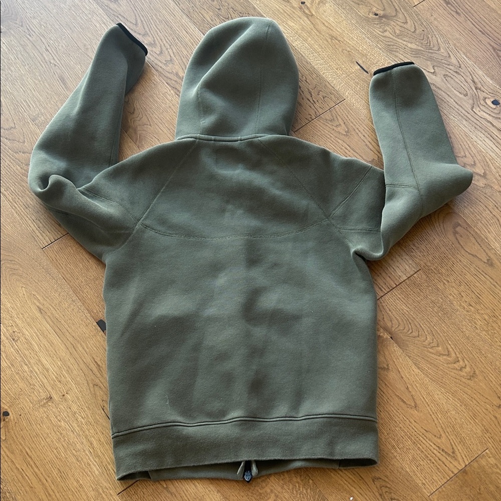 Nike tech Olive Green Full-Zip Hooded Sweatshirt - Picture 3 of 6